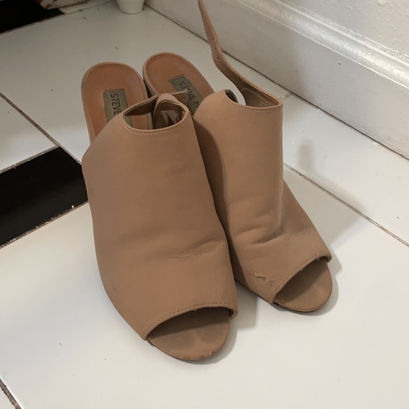 Beige Boot heels - Picture 2 of 3